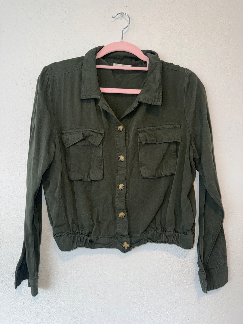 Cropped Olive Utility Jacket with Button Front